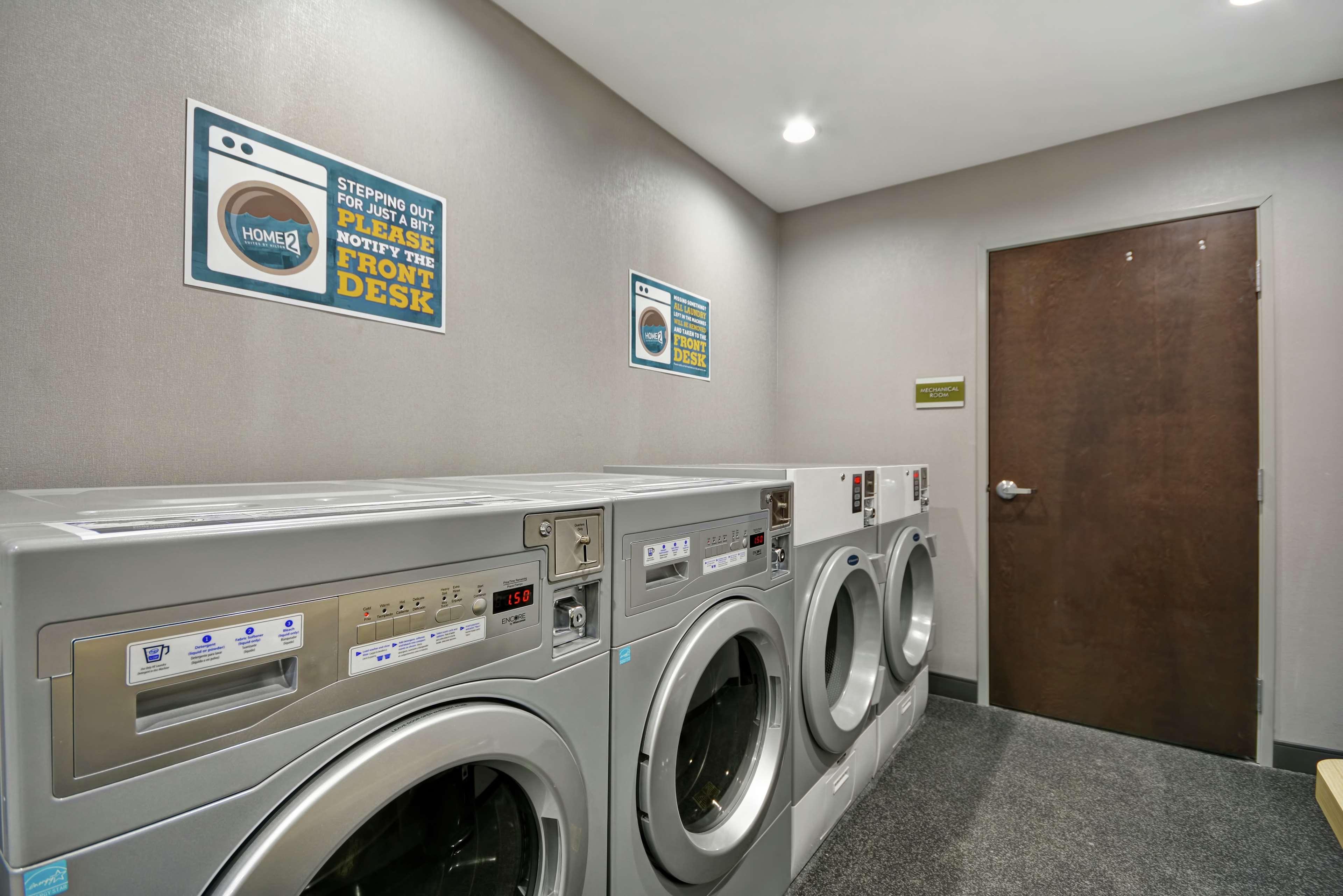 Home2 Suites By Hilton Grand Rapids North Walker Buitenkant foto
