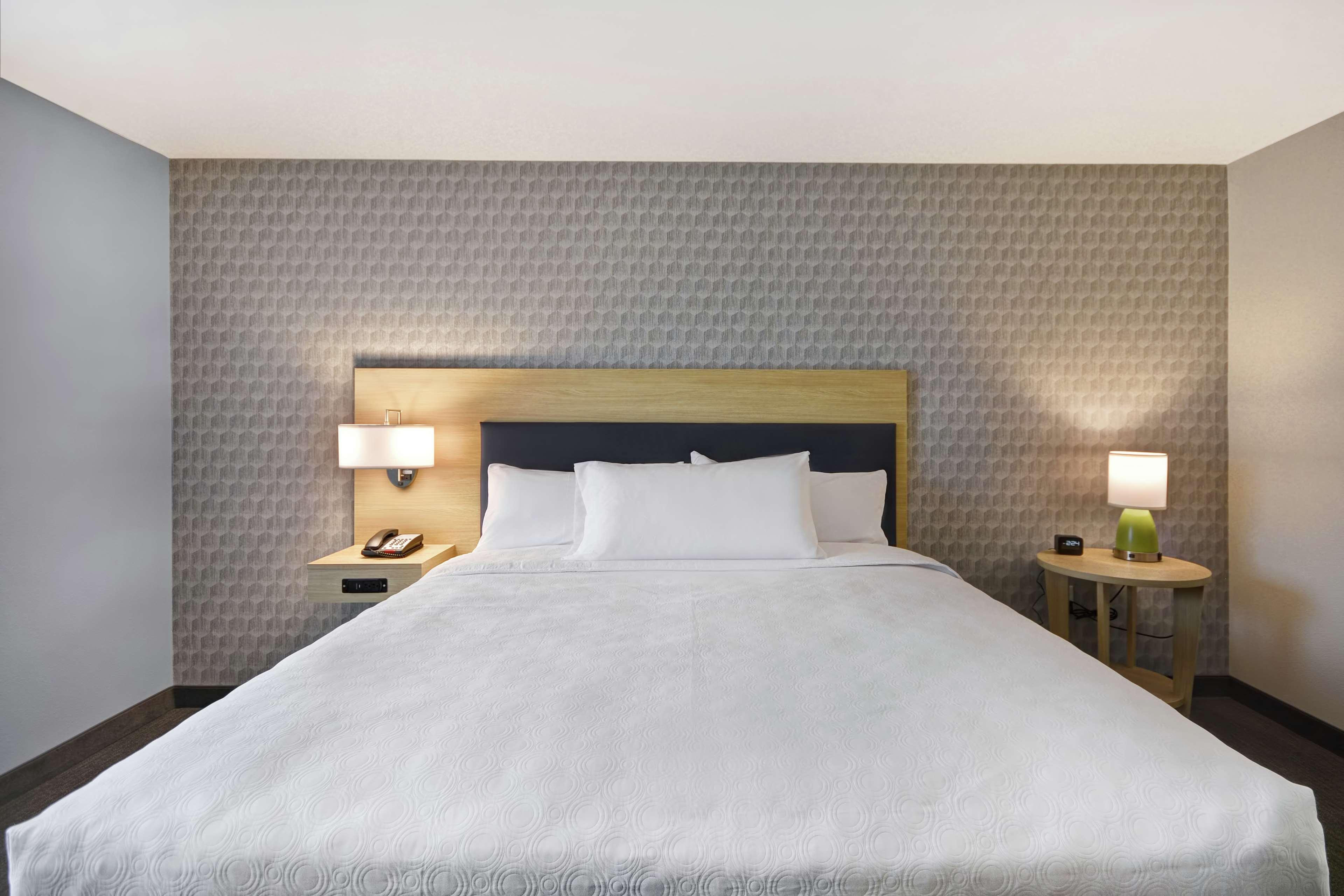 Home2 Suites By Hilton Grand Rapids North Walker Buitenkant foto