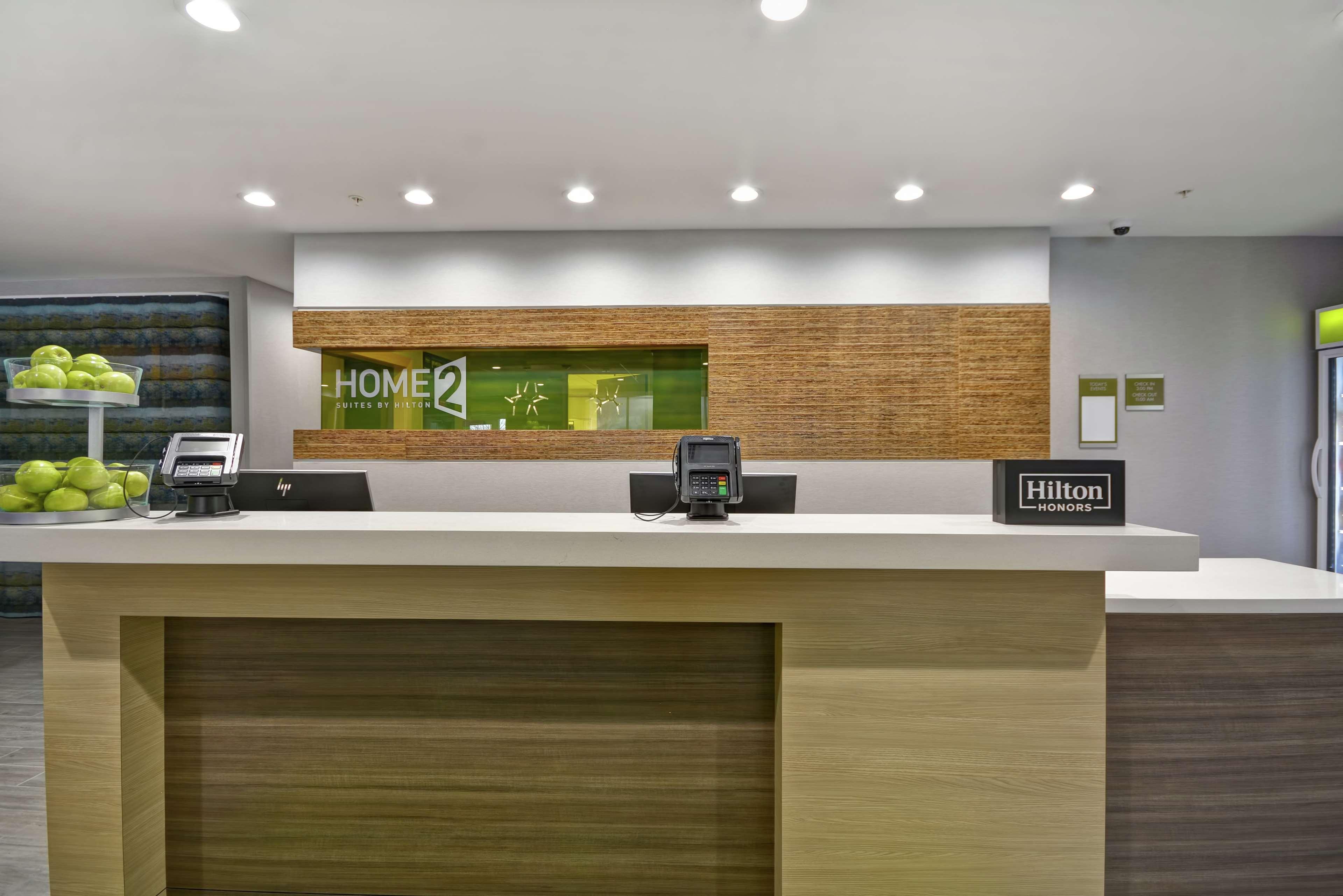 Home2 Suites By Hilton Grand Rapids North Walker Buitenkant foto