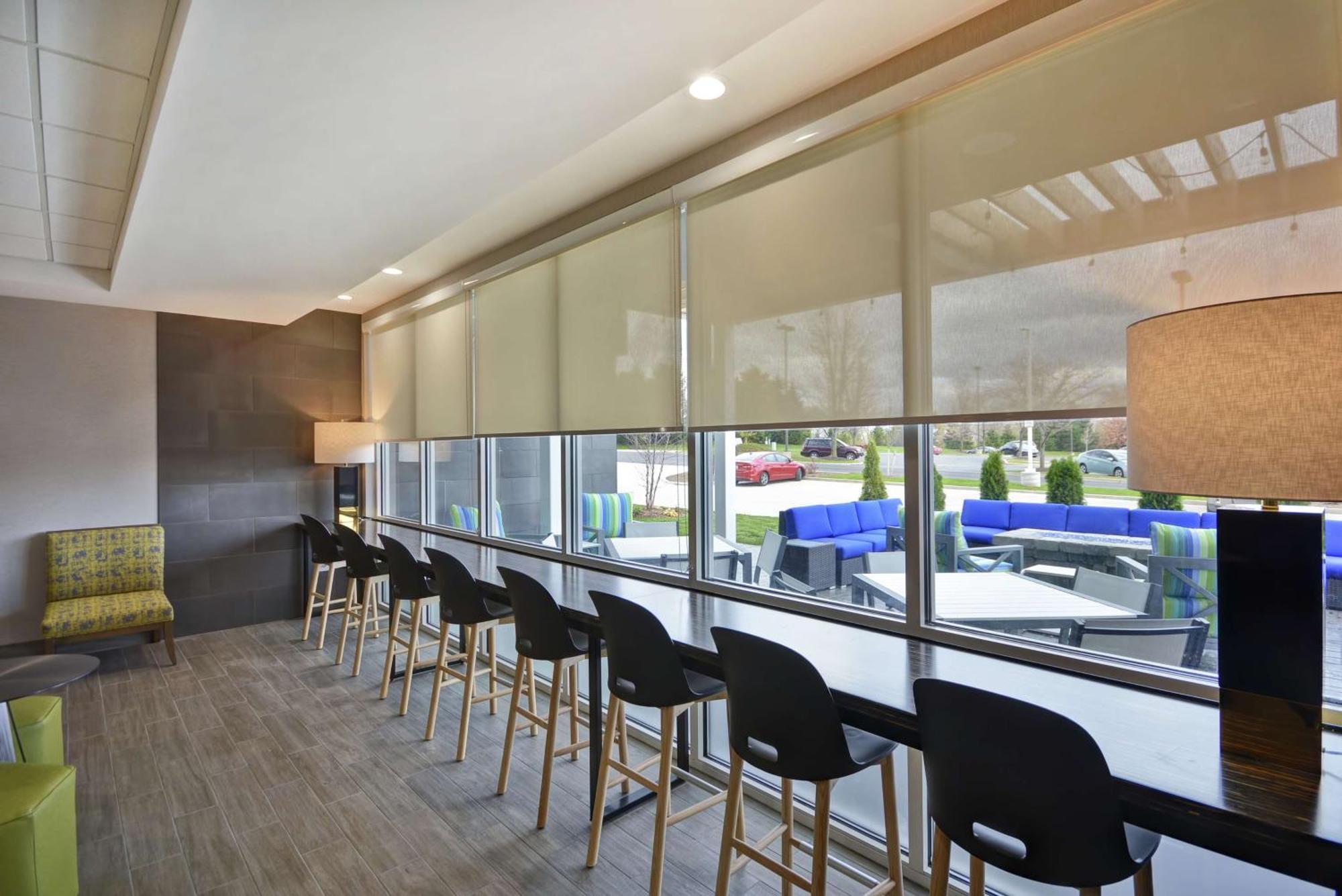 Home2 Suites By Hilton Grand Rapids North Walker Buitenkant foto